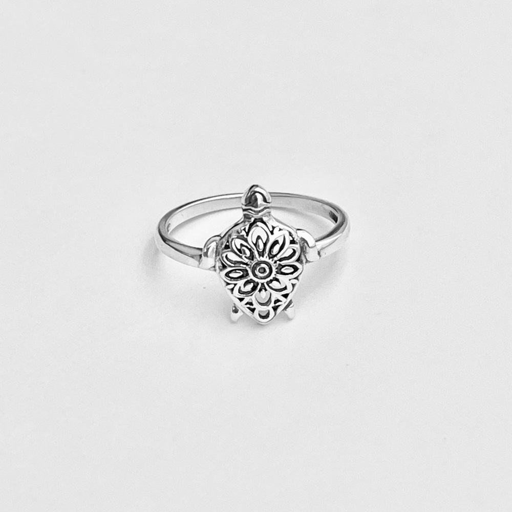 Sterling Silver Mandala Turtle Ring, Sea Ring, Animal Ring, Flower Ring